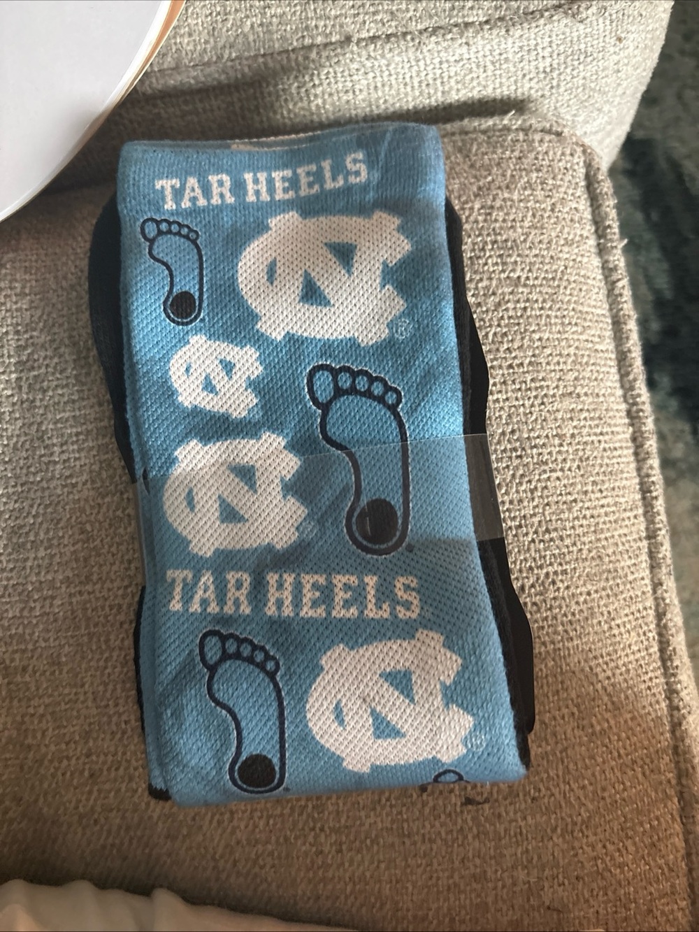 NWT UNC Tar Heels NCAA Adult Rock.em Socks